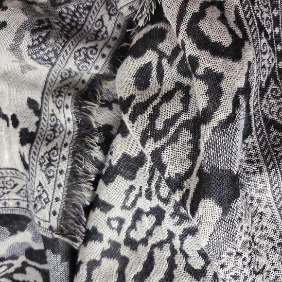 Modern Expressions Black & Taupe Animal Print Wrap Scarf - Picture 7 of 7